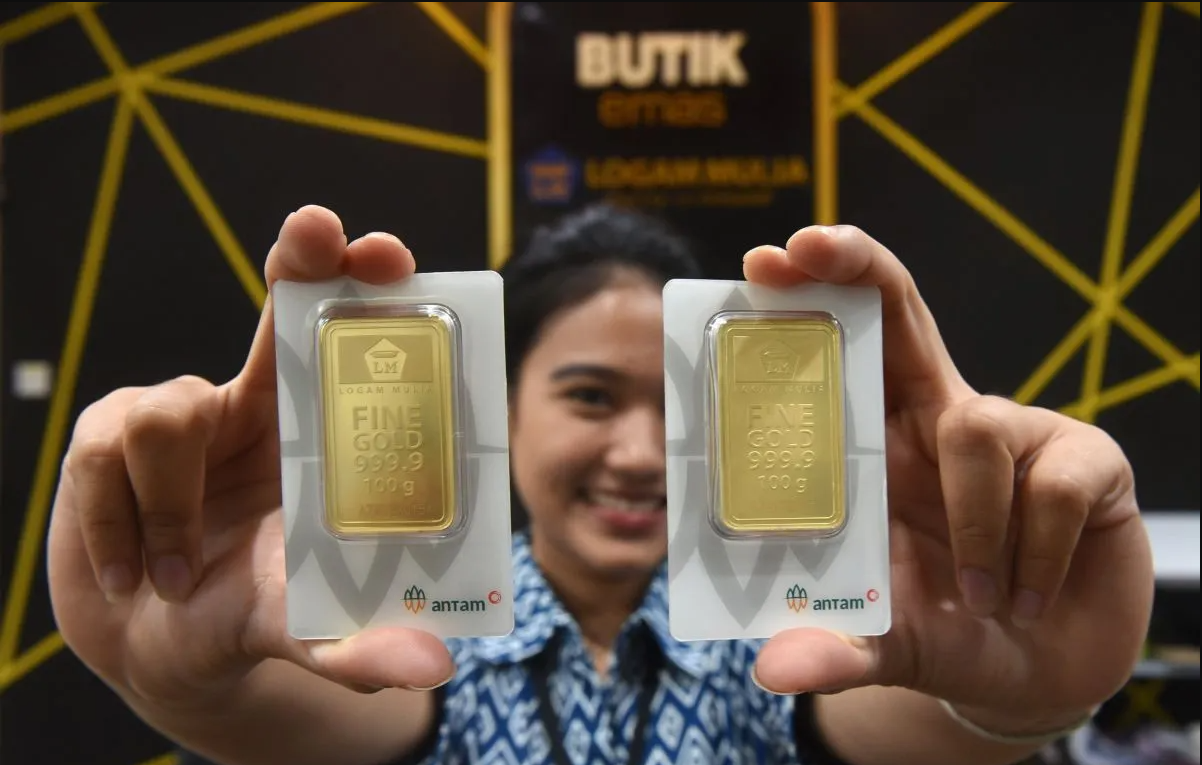 emas-antam-jatuh-rp-10-ribu-per-gram-pada-9-november-2024-analisis-dan-dampaknya